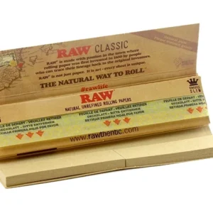 RAW Classic King Size Slim Papers mit Tips – ungebleichte Rolling Papers, Einzelpackung geöffnet