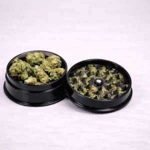 Grinder 3-teilig mit Blüten